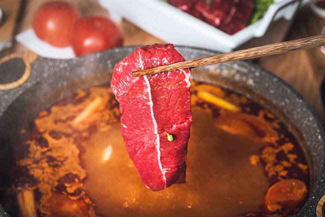 加盟牛肉火鍋有什么優(yōu)勢？庖丁家為你解答