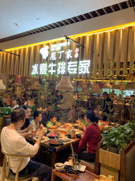 創(chuàng)業(yè)開(kāi)火鍋加盟店，看懂這些就穩(wěn)了
