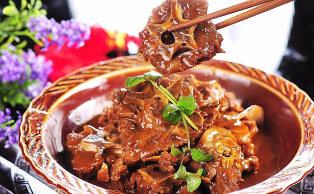 羊蝎子火鍋店的開業(yè)活動，這樣搞生意一定好