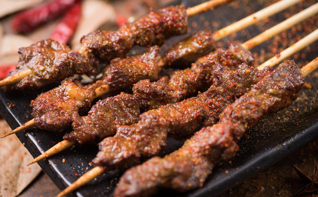 開燒烤店必備的東西，這里全都為你準(zhǔn)備好