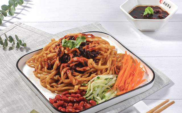 純快餐外賣(mài)店怎么經(jīng)營(yíng)，一定要抓住這幾點(diǎn)