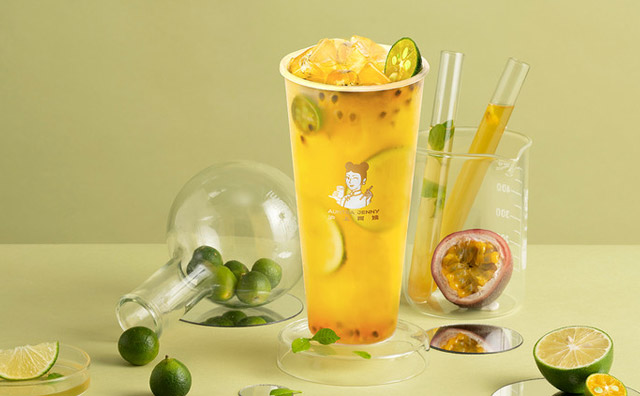 開奶茶店店員和顧客交流中要避免這3點(diǎn)