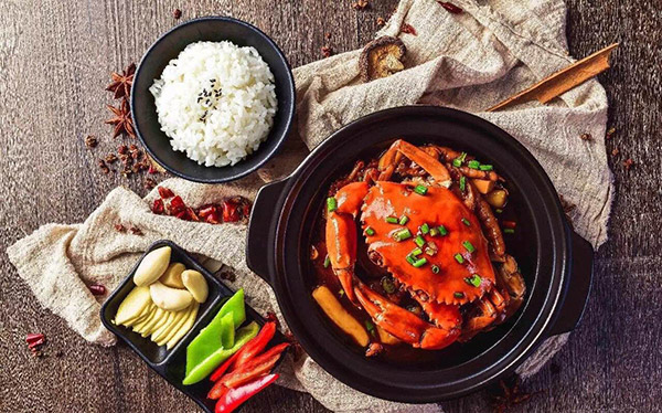 為什么你的肉蟹煲店會倒閉，詳細(xì)分析如下