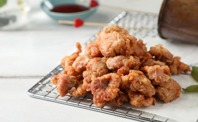 為什么現(xiàn)在都說炸雞漢堡店太難賺錢了，原因在這里