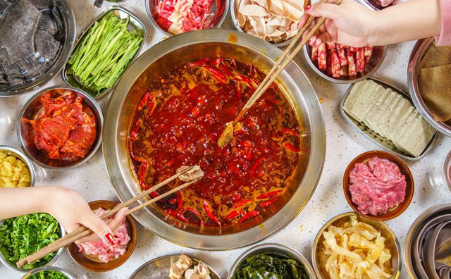 自己如何經(jīng)營一家火鍋店，它的前景如何