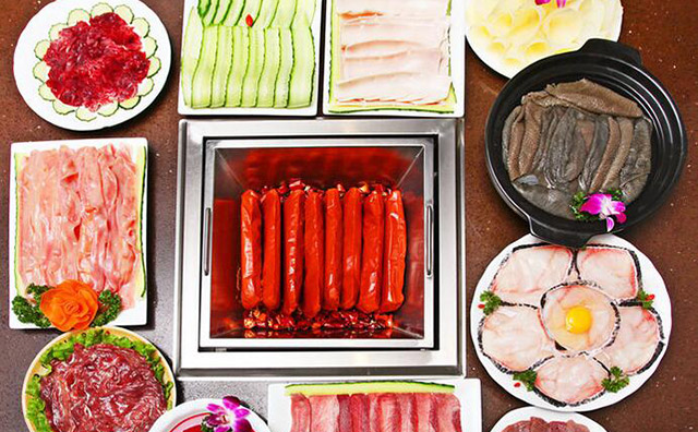 現(xiàn)在開火鍋店賺錢不？開什么樣的火鍋店賺錢