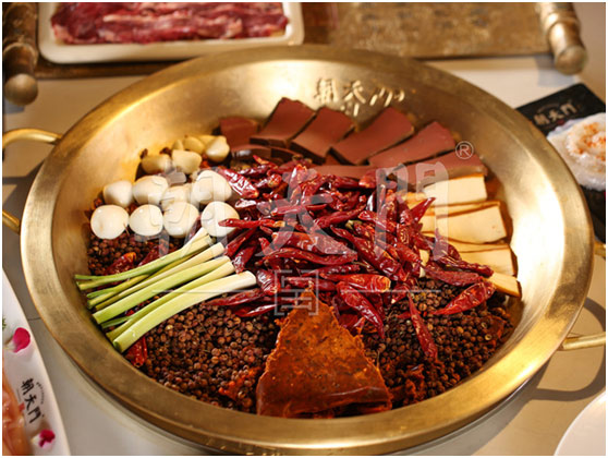 火鍋店多少錢(qián)能開(kāi)起來(lái)，加盟火鍋店有保障嗎