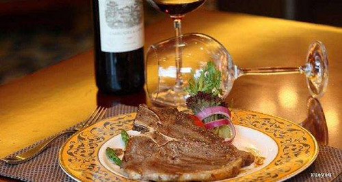 中餐與西餐酒水與菜肴的正確搭配方法 中餐與西餐酒水與菜肴的正確搭配方法