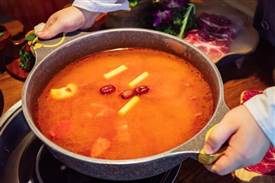 新開的火鍋加盟店如何吸引客流？