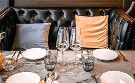 餐廳生意紅火，一定離不開這5點