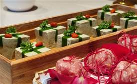 想加盟一家牛肉火鍋店該怎么做？